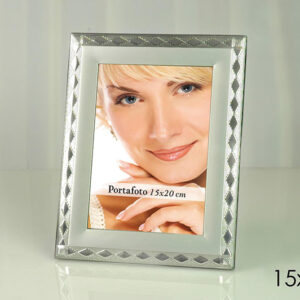 SILVER FRAME 15 X 20  053987