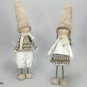 BOY WITH SCARF AND SHOES 62CMS 110512