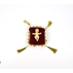 BABY JESUS ON CUSHION 8CMS 930607