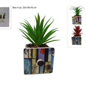 SQUARE POT WITH KNOB AND PLANT 619360